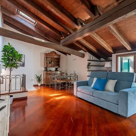 Centro 12 People And Terrace Over 170 Mq Bolonia
