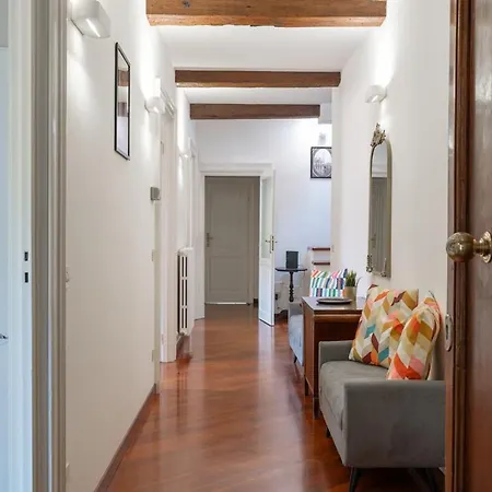 Apartament Centro 12 People And Terrace Over 170 Mq Bolonia