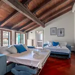 Centro 12 People And Terrace Over 170 Mq Bologna