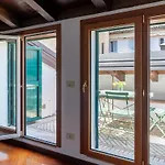 Centro 12 People And Terrace Over 170 Mq Apartman Bologna