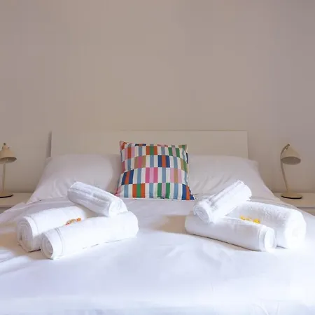 Апартаменты Centro 12 People And Terrace Over 170 Mq