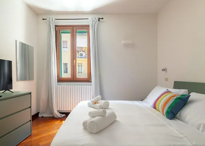 Апартаменты Centro 12 People And Terrace Over 170 Mq *