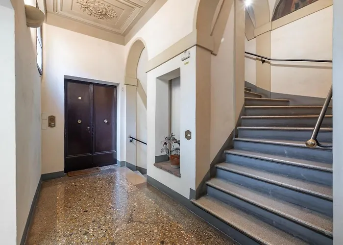 Centro 12 People And Terrace Over 170 Mq * Болонья