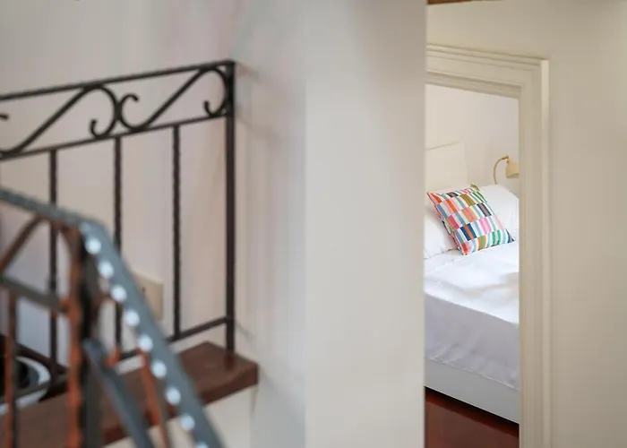 Апартаменты Centro 12 People And Terrace Over 170 Mq Болонья