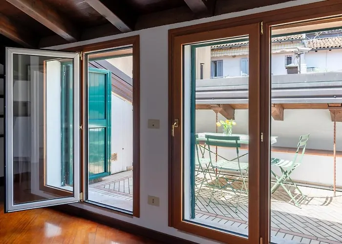 Centro 12 People&terrace Over 170 Mq Appartamento Bologna