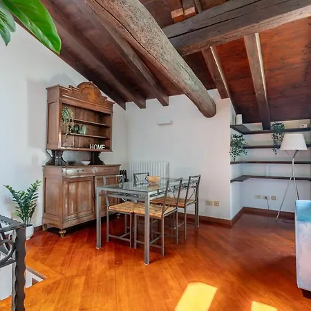 Centro 12 People And Terrace Over 170 Mq Bologna